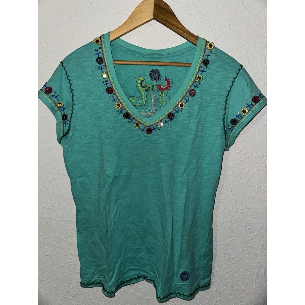 Double D Ranch Embroidered Floral Holy Cross Heavy Stitch Trim Womens Shirt Sz L